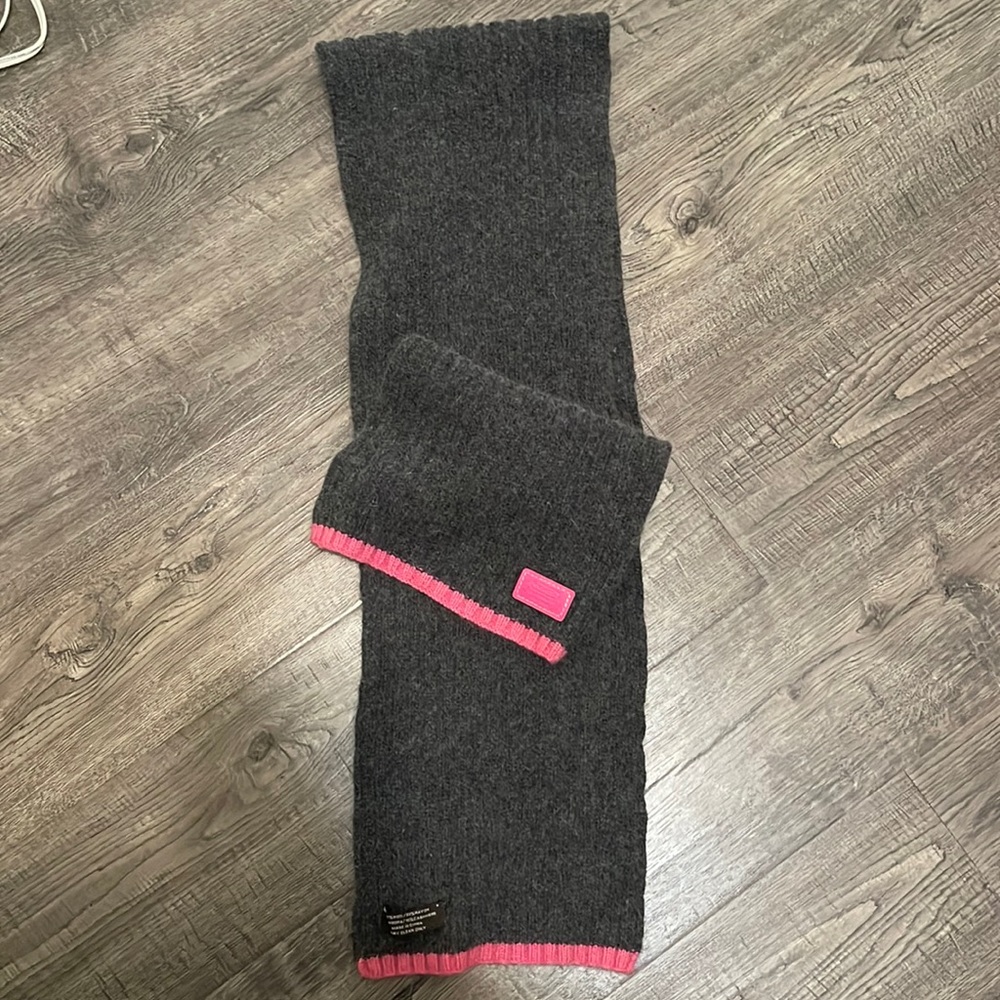 Coach scarf
